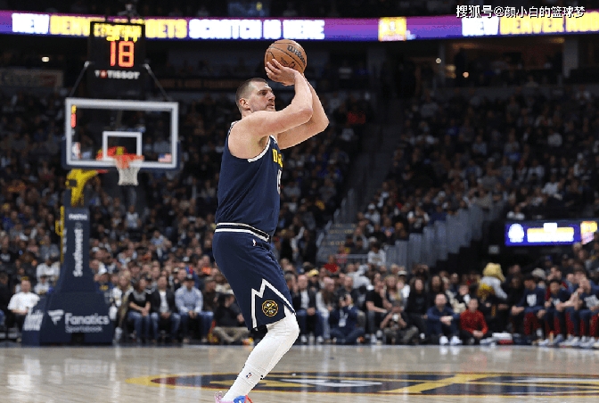 关于灰熊客场逆转热火，约基奇表现平稳全场领先的信息