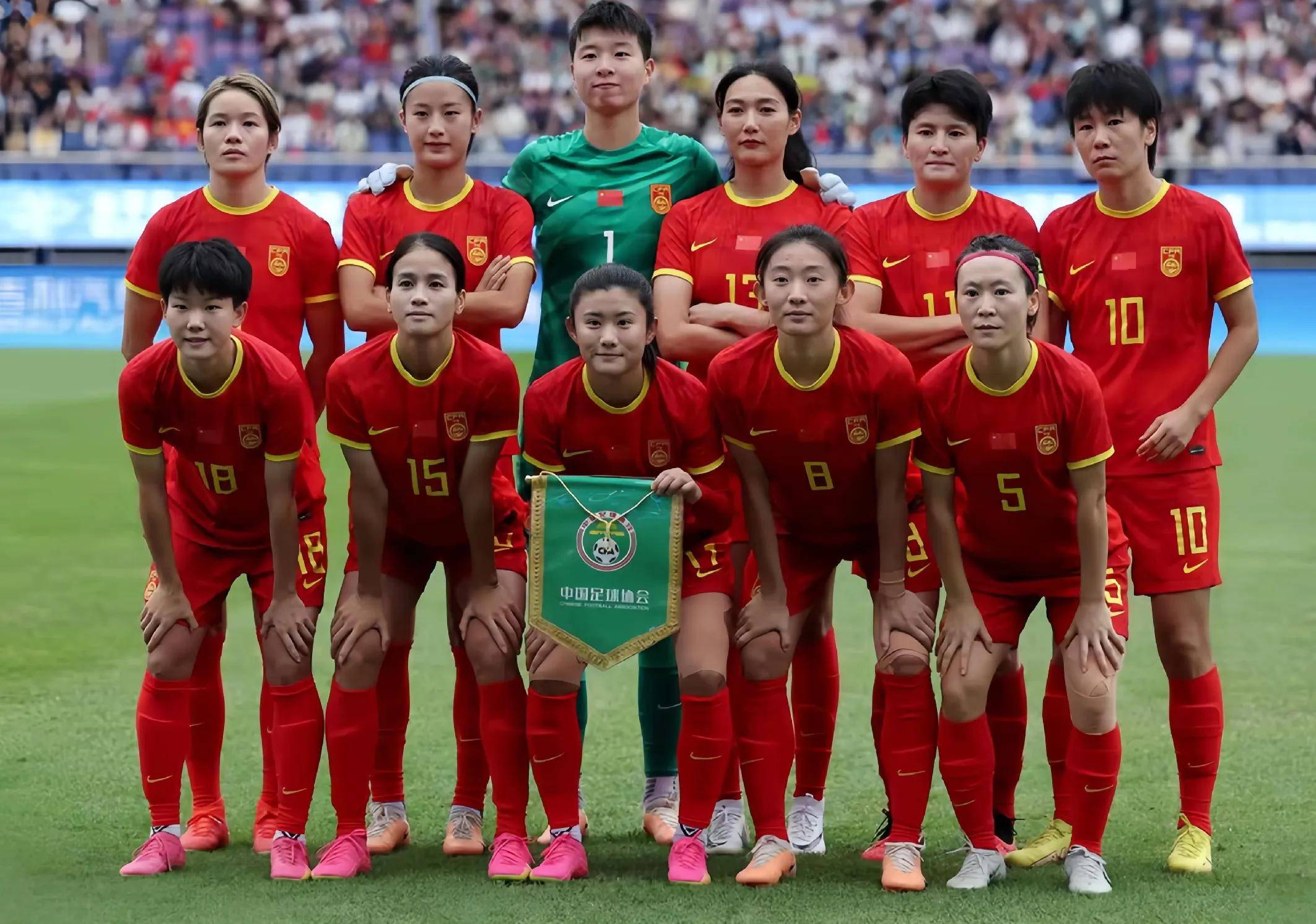 冠军联赛中一支国内球队大胜