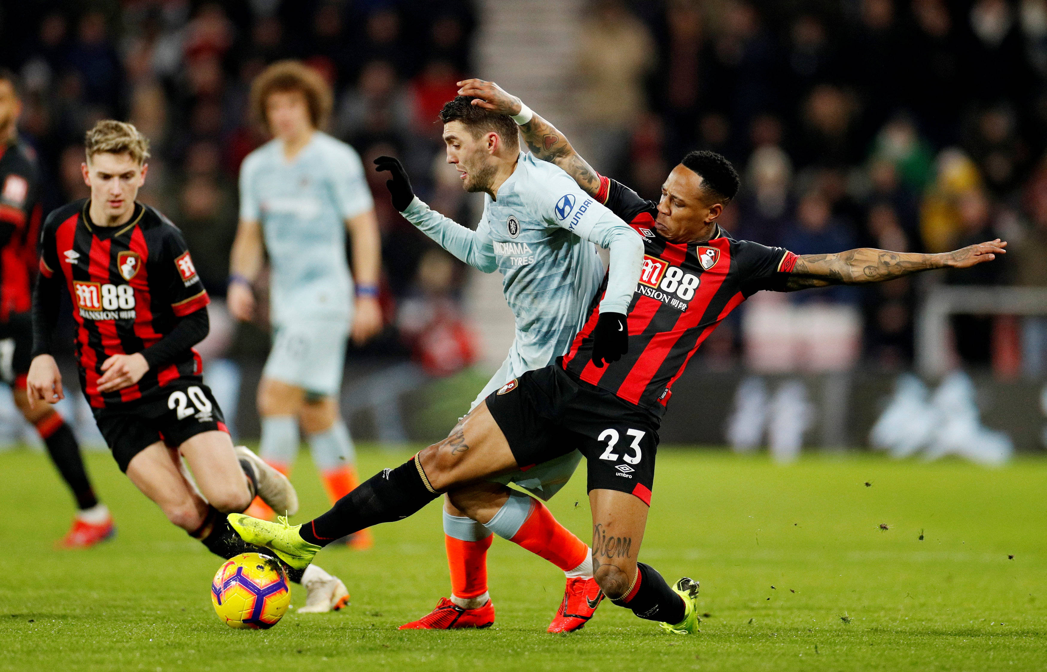 包含切尔西备战英超强敌，期待在场上斩获胜利的足球比赛的词条