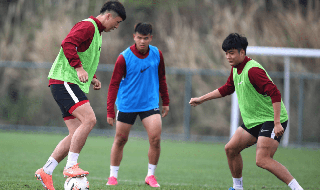 关于河北华夏决胜时刻崛起，展现出色团队合作的信息