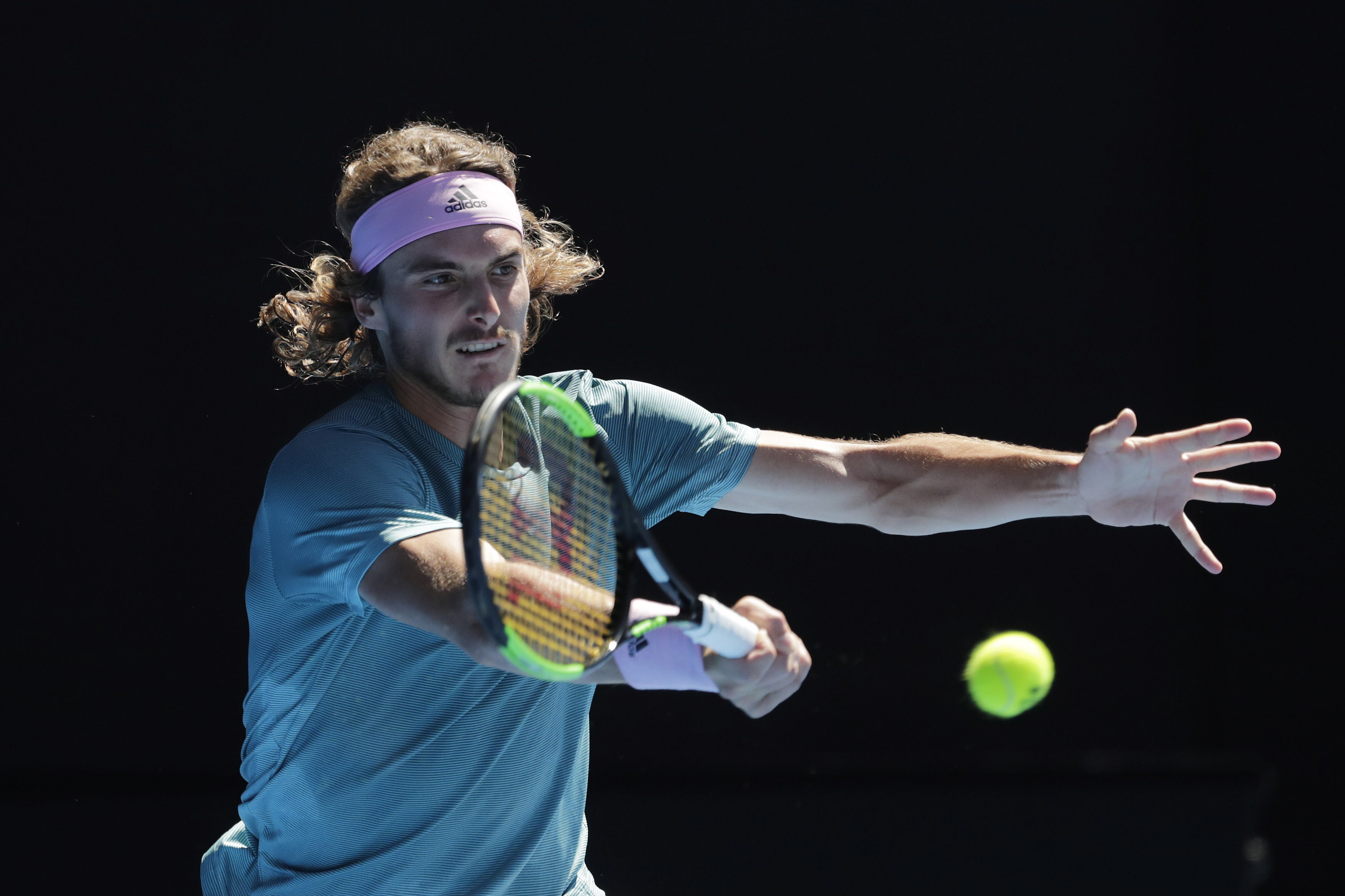 澳网完胜戴维斯杯，西西帕斯关键制胜