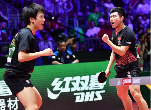 日本队险胜波兰队，梁靖崑点燃赛场的简单介绍